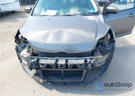 2012 Ford Focus Se из США, поврежденный, VIN 1FAHP3F24CL371650